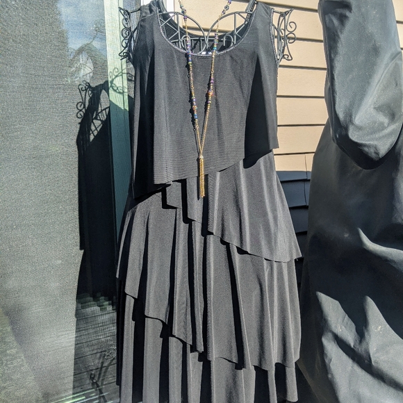 Fashion Bug Dresses & Skirts - Dress, black, size 10 Fashion Bug